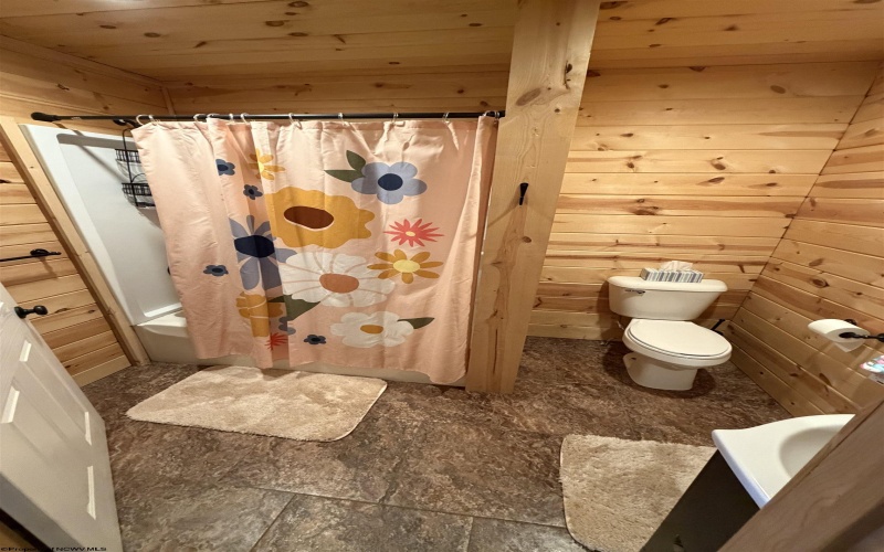 257 Marcus Rennix Road, Valley Bend, West Virginia 26293, 2 Bedrooms Bedrooms, 8 Rooms Rooms,2 BathroomsBathrooms,Single Family Detached,For Sale,Marcus Rennix,10163350