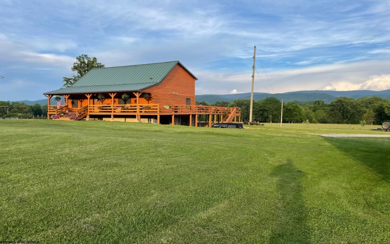 257 Marcus Rennix Road, Valley Bend, West Virginia 26293, 2 Bedrooms Bedrooms, 8 Rooms Rooms,2 BathroomsBathrooms,Single Family Detached,For Sale,Marcus Rennix,10163350