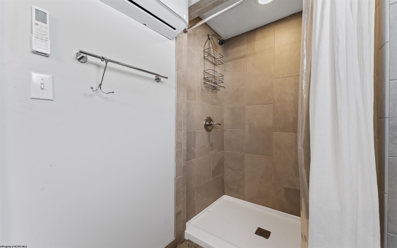 163 Sandy Acres Drive, Bruceton Mills, West Virginia 26525, 3 Bedrooms Bedrooms, 6 Rooms Rooms,1 BathroomBathrooms,Single Family Detached,For Sale,Sandy Acres,10163361