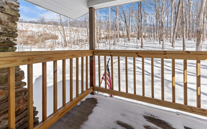 163 Sandy Acres Drive, Bruceton Mills, West Virginia 26525, 3 Bedrooms Bedrooms, 6 Rooms Rooms,1 BathroomBathrooms,Single Family Detached,For Sale,Sandy Acres,10163361