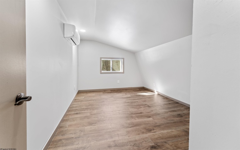 163 Sandy Acres Drive, Bruceton Mills, West Virginia 26525, 3 Bedrooms Bedrooms, 6 Rooms Rooms,1 BathroomBathrooms,Single Family Detached,For Sale,Sandy Acres,10163361