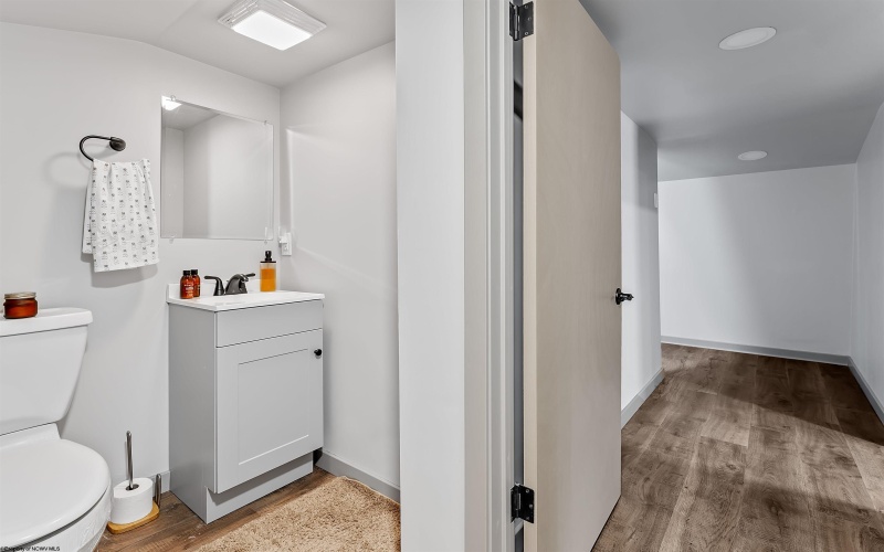 163 Sandy Acres Drive, Bruceton Mills, West Virginia 26525, 3 Bedrooms Bedrooms, 6 Rooms Rooms,1 BathroomBathrooms,Single Family Detached,For Sale,Sandy Acres,10163361