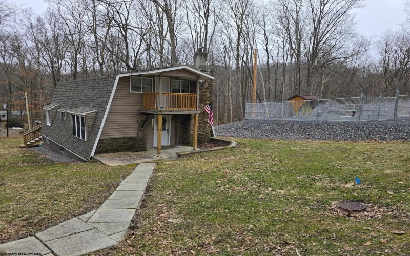 163 Sandy Acres Drive, Bruceton Mills, West Virginia 26525, 3 Bedrooms Bedrooms, 6 Rooms Rooms,1 BathroomBathrooms,Single Family Detached,For Sale,Sandy Acres,10163361