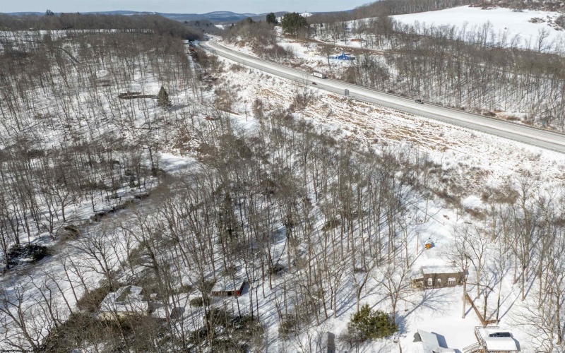 163 Sandy Acres Drive, Bruceton Mills, West Virginia 26525, 3 Bedrooms Bedrooms, 6 Rooms Rooms,1 BathroomBathrooms,Single Family Detached,For Sale,Sandy Acres,10163361