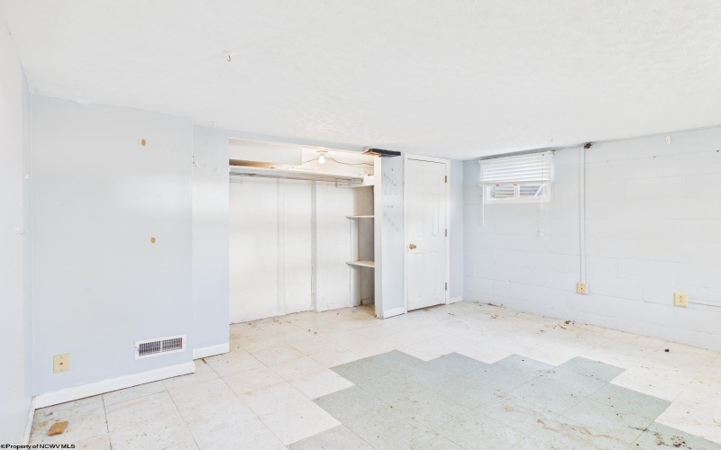 84 Wabash Avenue, Philippi, West Virginia 26146, 3 Bedrooms Bedrooms, 9 Rooms Rooms,2 BathroomsBathrooms,Single Family Detached,For Sale,Wabash,10163352 84 Wabash Avenue, Philippi, West Virginia 26146, 3 Bedrooms Bedrooms, 9 Rooms Rooms,2 BathroomsBathrooms,Single Family Detached,For Sale,Wabash,10163352