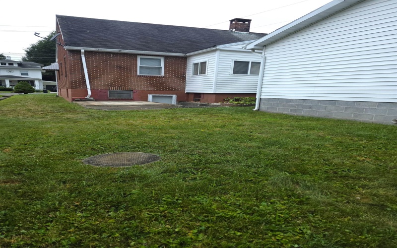 116 Price Street, Kingwood, West Virginia 26537, 3 Bedrooms Bedrooms, 7 Rooms Rooms,2 BathroomsBathrooms,Single Family Detached,For Sale,Price,10160989