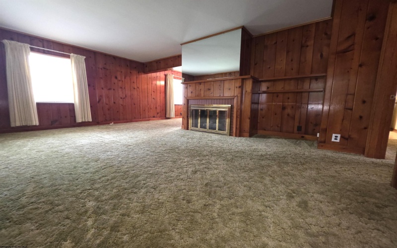 116 Price Street, Kingwood, West Virginia 26537, 3 Bedrooms Bedrooms, 7 Rooms Rooms,2 BathroomsBathrooms,Single Family Detached,For Sale,Price,10160989