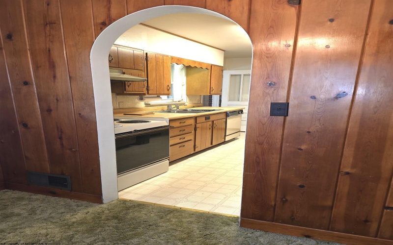 116 Price Street, Kingwood, West Virginia 26537, 3 Bedrooms Bedrooms, 7 Rooms Rooms,2 BathroomsBathrooms,Single Family Detached,For Sale,Price,10160989