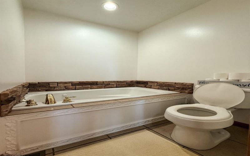 981 Barbour Pike, Mount Clare, West Virginia 26408, 4 Bedrooms Bedrooms, 9 Rooms Rooms,3 BathroomsBathrooms,Single Family Detached,For Sale,Barbour,10163354 981 Barbour Pike, Mount Clare, West Virginia 26408, 4 Bedrooms Bedrooms, 9 Rooms Rooms,3 BathroomsBathrooms,Single Family Detached,For Sale,Barbour,10163354