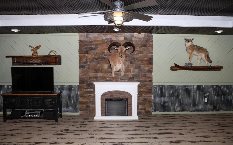 981 Barbour Pike, Mount Clare, West Virginia 26408, 4 Bedrooms Bedrooms, 9 Rooms Rooms,3 BathroomsBathrooms,Single Family Detached,For Sale,Barbour,10163354 981 Barbour Pike, Mount Clare, West Virginia 26408, 4 Bedrooms Bedrooms, 9 Rooms Rooms,3 BathroomsBathrooms,Single Family Detached,For Sale,Barbour,10163354