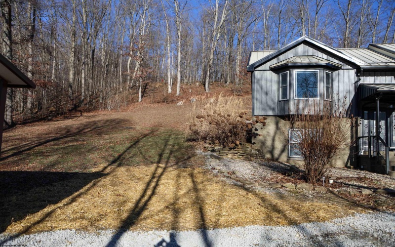 981 Barbour Pike, Mount Clare, West Virginia 26408, 4 Bedrooms Bedrooms, 9 Rooms Rooms,3 BathroomsBathrooms,Single Family Detached,For Sale,Barbour,10163354 981 Barbour Pike, Mount Clare, West Virginia 26408, 4 Bedrooms Bedrooms, 9 Rooms Rooms,3 BathroomsBathrooms,Single Family Detached,For Sale,Barbour,10163354