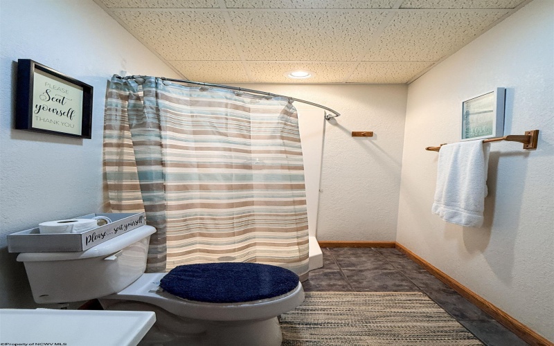 981 Barbour Pike, Mount Clare, West Virginia 26408, 4 Bedrooms Bedrooms, 9 Rooms Rooms,3 BathroomsBathrooms,Single Family Detached,For Sale,Barbour,10163354 981 Barbour Pike, Mount Clare, West Virginia 26408, 4 Bedrooms Bedrooms, 9 Rooms Rooms,3 BathroomsBathrooms,Single Family Detached,For Sale,Barbour,10163354