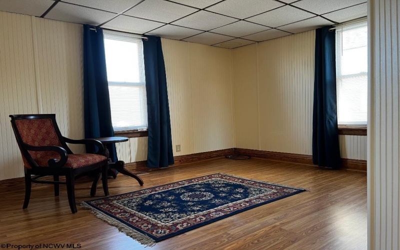 215 Western Avenue, Westover, West Virginia 26501, 2 Bedrooms Bedrooms, 5 Rooms Rooms,1 BathroomBathrooms,Single Family Detached,For Sale,Western,10161895