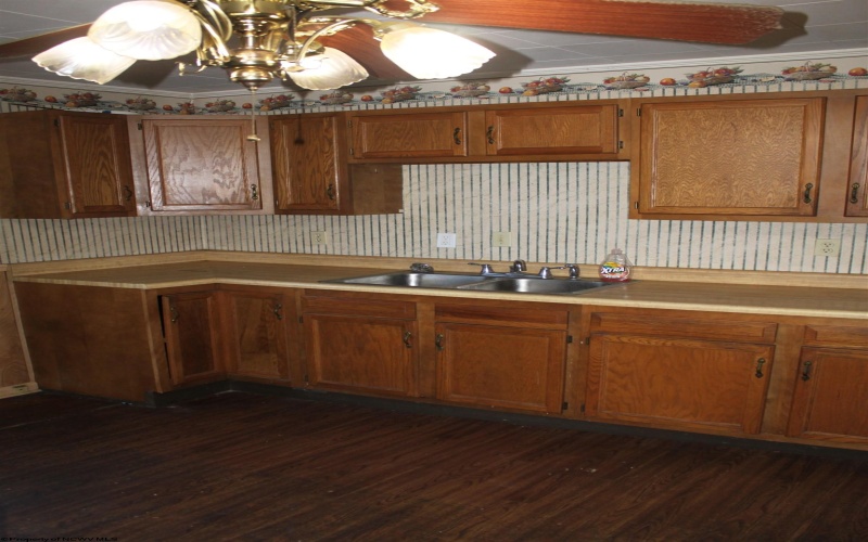 125 McCutcheon Street, Webster Springs, West Virginia 26288, 3 Bedrooms Bedrooms, 7 Rooms Rooms,1 BathroomBathrooms,Single Family Detached,For Sale,McCutcheon,10163364 125 McCutcheon Street, Webster Springs, West Virginia 26288, 3 Bedrooms Bedrooms, 7 Rooms Rooms,1 BathroomBathrooms,Single Family Detached,For Sale,McCutcheon,10163364