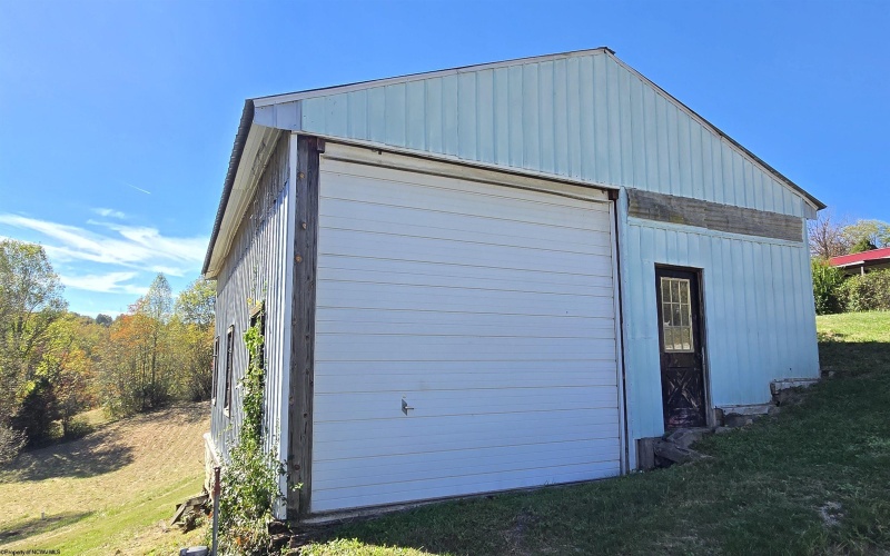 7419 Union Road, Philippi, West Virginia 26416-8126, 3 Bedrooms Bedrooms, 9 Rooms Rooms,1 BathroomBathrooms,Single Family Detached,For Sale,Union,10163362