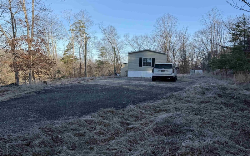 796 Bear Run Road, Cairo, West Virginia 26337, 3 Bedrooms Bedrooms, 7 Rooms Rooms,2 BathroomsBathrooms,Single Family Detached,For Sale,Bear Run,10163375