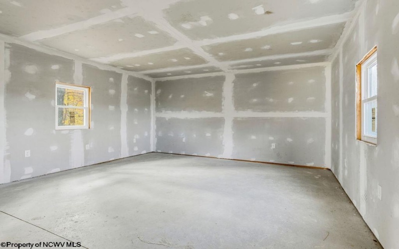 46 Oakridge Lane, Bridgeport, West Virginia 26330-0000, 3 Bedrooms Bedrooms, 6 Rooms Rooms,2 BathroomsBathrooms,Single Family Detached,For Sale,Oakridge,10163372