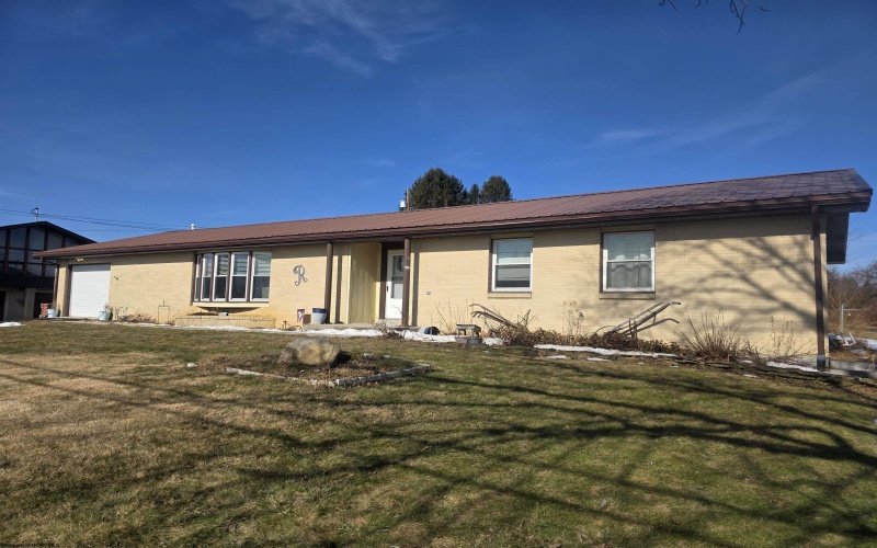 219 Albright Road, Kingwood, West Virginia 26537, 3 Bedrooms Bedrooms, 7 Rooms Rooms,2 BathroomsBathrooms,Single Family Detached,For Sale,Albright,10163367