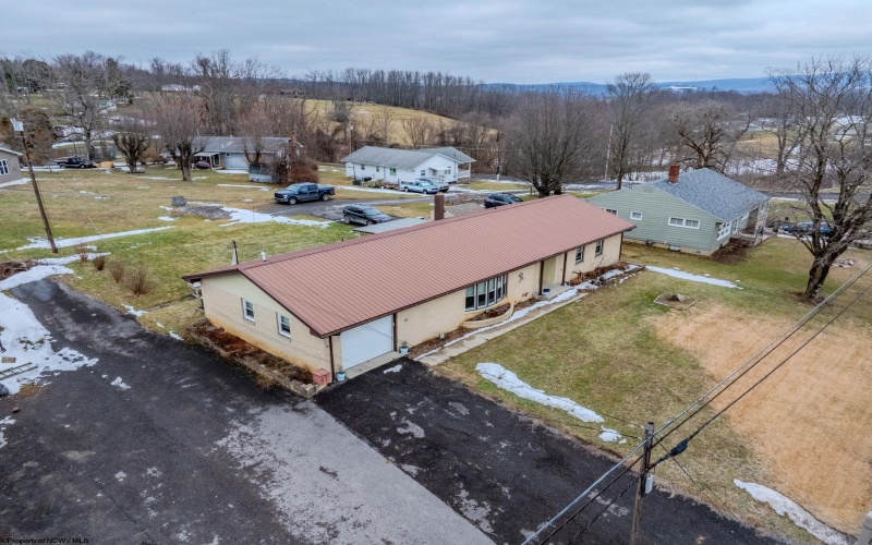 219 Albright Road, Kingwood, West Virginia 26537, 3 Bedrooms Bedrooms, 7 Rooms Rooms,2 BathroomsBathrooms,Single Family Detached,For Sale,Albright,10163367