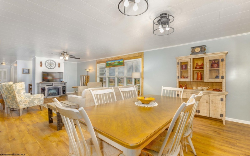 219 Albright Road, Kingwood, West Virginia 26537, 3 Bedrooms Bedrooms, 7 Rooms Rooms,2 BathroomsBathrooms,Single Family Detached,For Sale,Albright,10163367