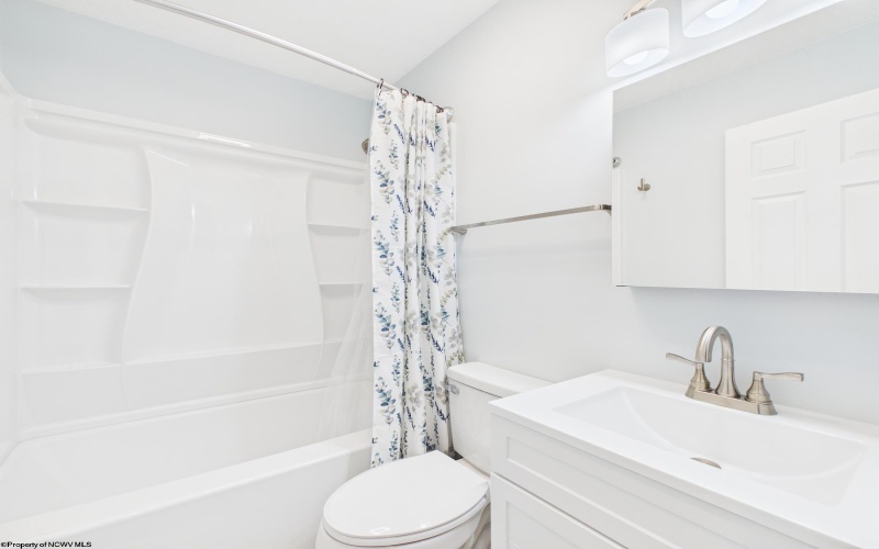 47 Brookside Drive, Lost Creek, West Virginia 26385, 3 Bedrooms Bedrooms, 6 Rooms Rooms,1 BathroomBathrooms,Single Family Detached,For Sale,Brookside,10163366