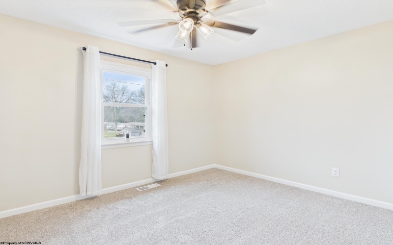 47 Brookside Drive, Lost Creek, West Virginia 26385, 3 Bedrooms Bedrooms, 6 Rooms Rooms,1 BathroomBathrooms,Single Family Detached,For Sale,Brookside,10163366