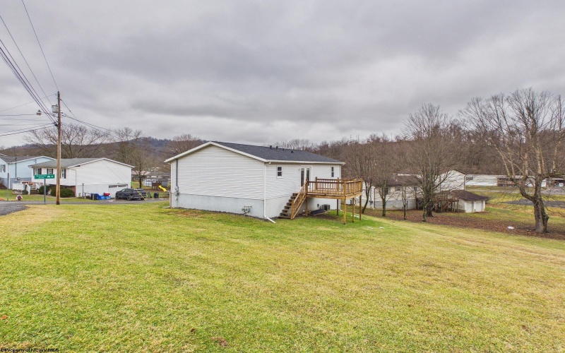 47 Brookside Drive, Lost Creek, West Virginia 26385, 3 Bedrooms Bedrooms, 6 Rooms Rooms,1 BathroomBathrooms,Single Family Detached,For Sale,Brookside,10163366