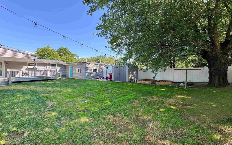 122 Parkview Drive, Westover, West Virginia 26501, 3 Bedrooms Bedrooms, 6 Rooms Rooms,1 BathroomBathrooms,Single Family Detached,For Sale,Parkview,10161128