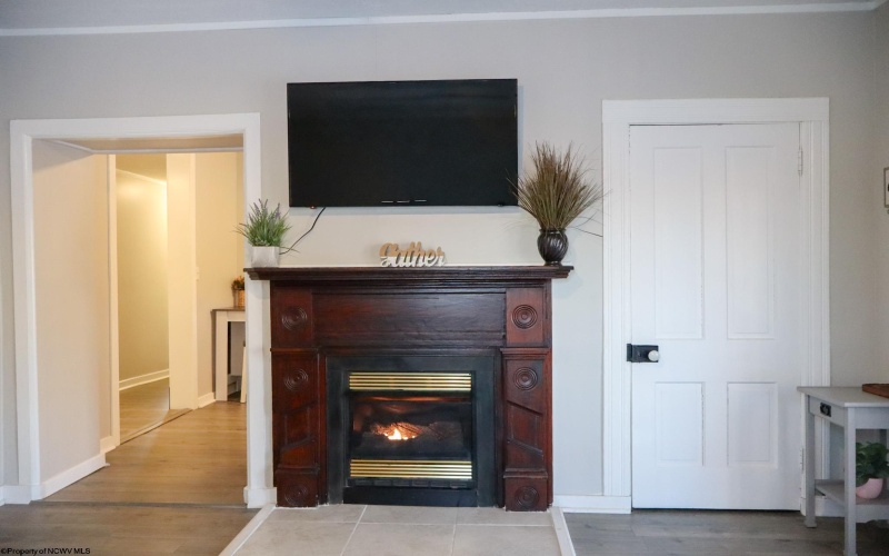 54 Enterprise Road, Enterprise, West Virginia 26568, 3 Bedrooms Bedrooms, 7 Rooms Rooms,1 BathroomBathrooms,Single Family Detached,For Sale,Enterprise,10163369 54 Enterprise Road, Enterprise, West Virginia 26568, 3 Bedrooms Bedrooms, 7 Rooms Rooms,1 BathroomBathrooms,Single Family Detached,For Sale,Enterprise,10163369