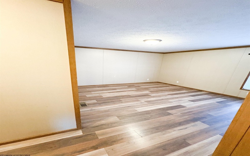 17 Union Drive, Hambleton, West Virginia 26287, 3 Bedrooms Bedrooms, 5 Rooms Rooms,2 BathroomsBathrooms,Single Family Detached,For Sale,Union,10160792