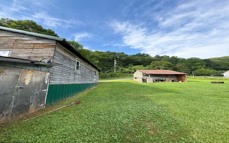 17 Union Drive, Hambleton, West Virginia 26287, 3 Bedrooms Bedrooms, 5 Rooms Rooms,2 BathroomsBathrooms,Single Family Detached,For Sale,Union,10160792