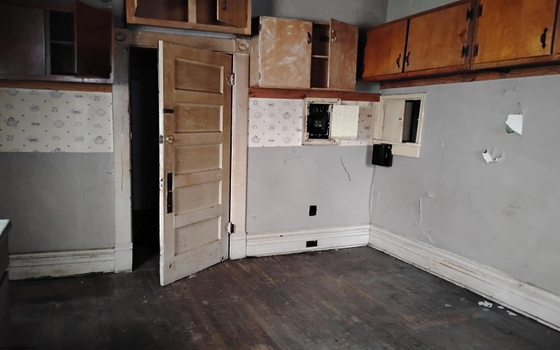 620 Park Avenue, Fairmont, West Virginia 26554, 3 Bedrooms Bedrooms, 8 Rooms Rooms,1 BathroomBathrooms,Single Family Detached,For Sale,Park,10163378