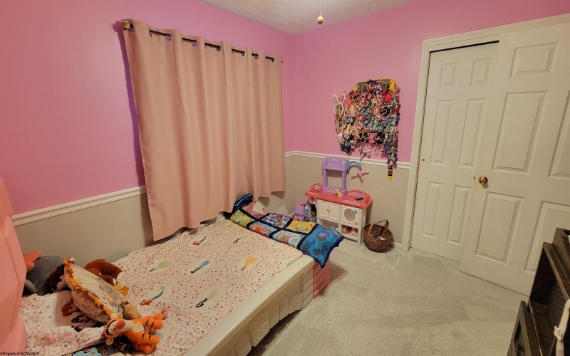 1810 Bunker Avenue, Fairmont, West Virginia 26554, 3 Bedrooms Bedrooms, 7 Rooms Rooms,2 BathroomsBathrooms,Single Family Detached,For Sale,Bunker,10163389