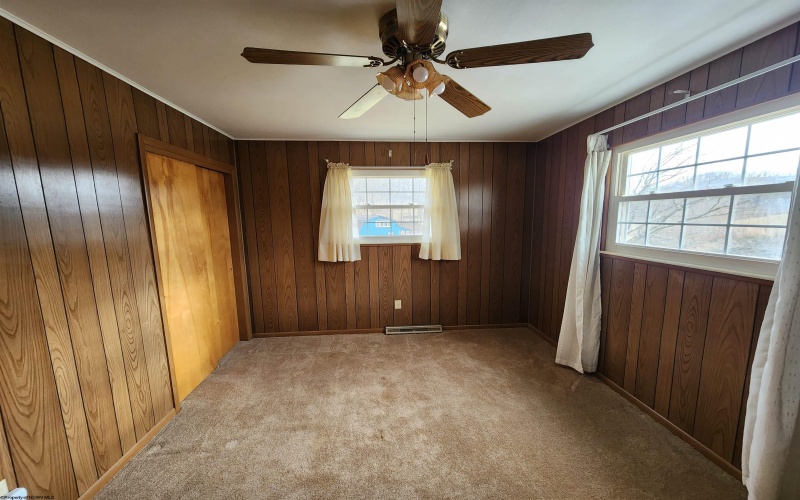 66 Whaley Lane, Clarksburg, West Virginia 26301, 4 Bedrooms Bedrooms, 9 Rooms Rooms,2 BathroomsBathrooms,Single Family Detached,For Sale,Whaley,10163383