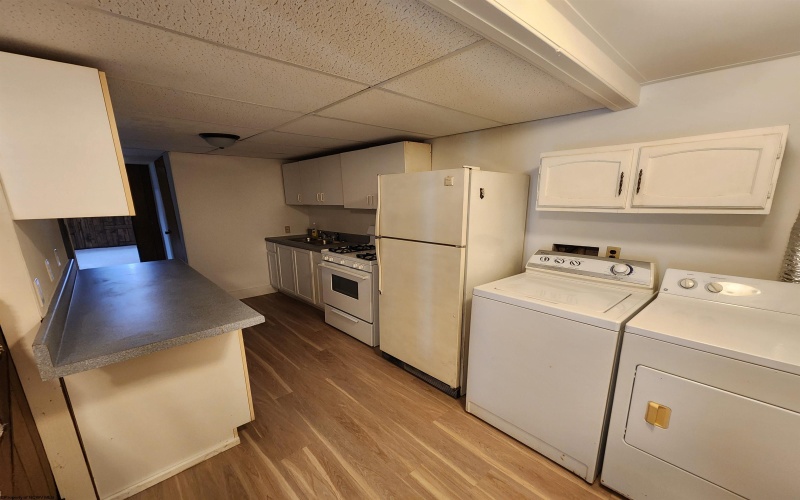 66 Whaley Lane, Clarksburg, West Virginia 26301, 4 Bedrooms Bedrooms, 9 Rooms Rooms,2 BathroomsBathrooms,Single Family Detached,For Sale,Whaley,10163383