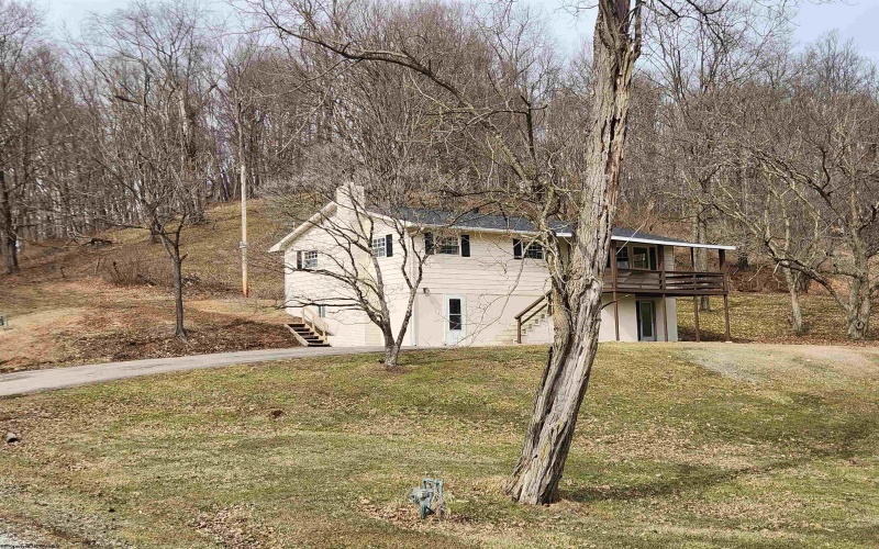 66 Whaley Lane, Clarksburg, West Virginia 26301, 4 Bedrooms Bedrooms, 9 Rooms Rooms,2 BathroomsBathrooms,Single Family Detached,For Sale,Whaley,10163383