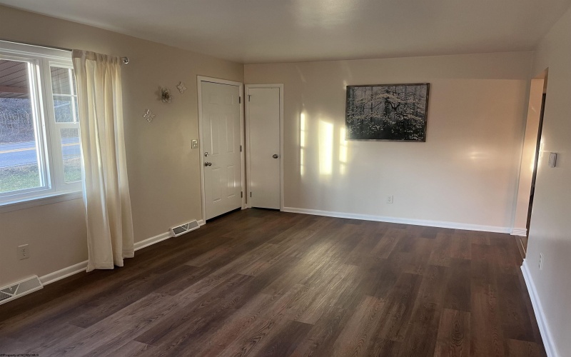 632 Berlin Road, Weston, West Virginia 26452, 3 Bedrooms Bedrooms, 7 Rooms Rooms,1 BathroomBathrooms,Single Family Detached,For Sale,Berlin,10163391 632 Berlin Road, Weston, West Virginia 26452, 3 Bedrooms Bedrooms, 7 Rooms Rooms,1 BathroomBathrooms,Single Family Detached,For Sale,Berlin,10163391