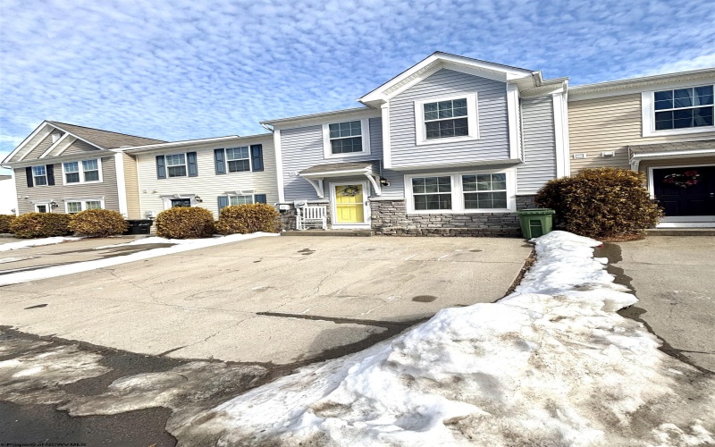 111 Auburn Drive, Morgantown, West Virginia 26501, 2 Bedrooms Bedrooms, 4 Rooms Rooms,2 BathroomsBathrooms,Single Family Attached,For Sale,Auburn,10163394 111 Auburn Drive, Morgantown, West Virginia 26501, 2 Bedrooms Bedrooms, 4 Rooms Rooms,2 BathroomsBathrooms,Single Family Attached,For Sale,Auburn,10163394