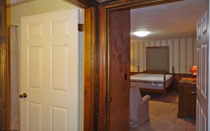 140 Wagner Road, Morgantown, West Virginia 26501, 1 Bedroom Bedrooms, 3 Rooms Rooms,1 BathroomBathrooms,Residential Rentals,For Rent,Wagner,10163393