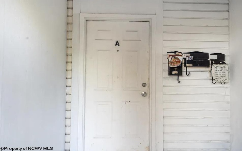 746 Willey Street, Morgantown, West Virginia 26501, 3 Bedrooms Bedrooms, 5 Rooms Rooms,1 BathroomBathrooms,Residential Rentals,For Rent,Willey,10163397 746 Willey Street, Morgantown, West Virginia 26501, 3 Bedrooms Bedrooms, 5 Rooms Rooms,1 BathroomBathrooms,Residential Rentals,For Rent,Willey,10163397