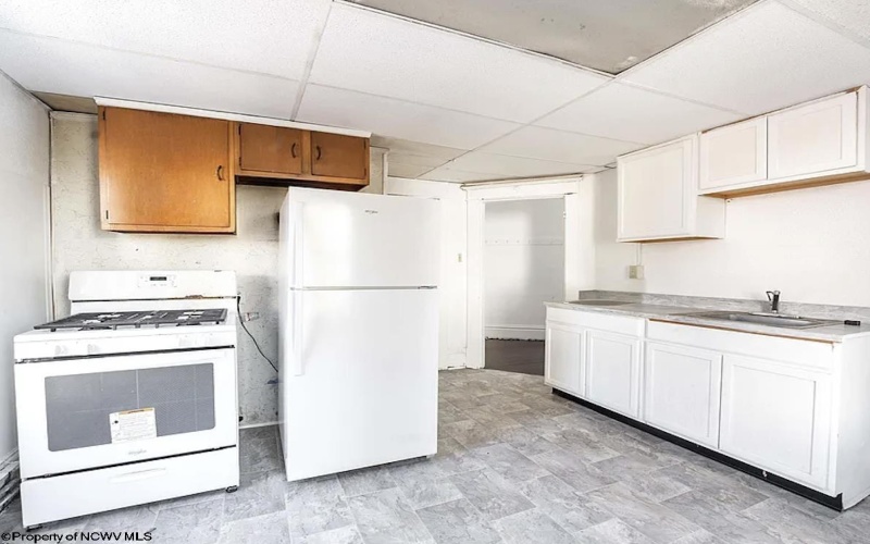 746 Willey Street, Morgantown, West Virginia 26501, 3 Bedrooms Bedrooms, 5 Rooms Rooms,1 BathroomBathrooms,Residential Rentals,For Rent,Willey,10163397 746 Willey Street, Morgantown, West Virginia 26501, 3 Bedrooms Bedrooms, 5 Rooms Rooms,1 BathroomBathrooms,Residential Rentals,For Rent,Willey,10163397