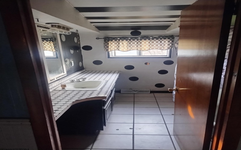 109 MAIN Street, Gypsy, West Virginia 26361, 4 Bedrooms Bedrooms, 9 Rooms Rooms,2 BathroomsBathrooms,Single Family Detached,For Sale,MAIN,10163405