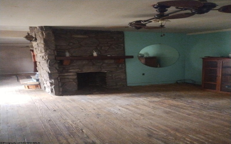 109 MAIN Street, Gypsy, West Virginia 26361, 4 Bedrooms Bedrooms, 9 Rooms Rooms,2 BathroomsBathrooms,Single Family Detached,For Sale,MAIN,10163405