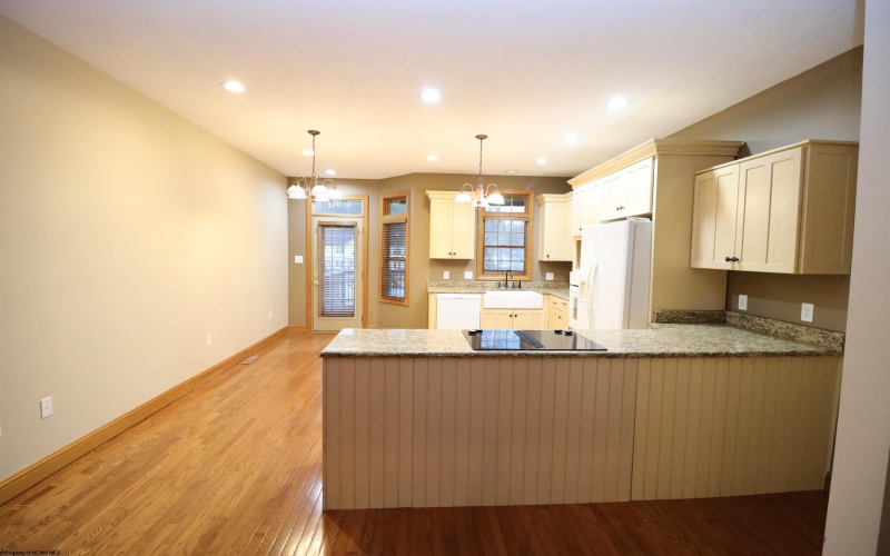 110 Edgewater Drive, Elkins, West Virginia 26241, 2 Bedrooms Bedrooms, 7 Rooms Rooms,2 BathroomsBathrooms,Single Family Attached,For Sale,Edgewater,10163414