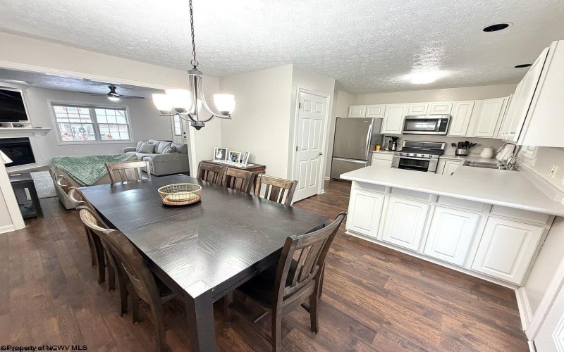 176 Meadowridge Drive, Morgantown, West Virginia 26505, 3 Bedrooms Bedrooms, 6 Rooms Rooms,3 BathroomsBathrooms,Residential Rentals,For Rent,Meadowridge,10163415 176 Meadowridge Drive, Morgantown, West Virginia 26505, 3 Bedrooms Bedrooms, 6 Rooms Rooms,3 BathroomsBathrooms,Residential Rentals,For Rent,Meadowridge,10163415