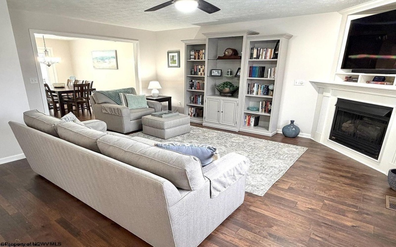 176 Meadowridge Drive, Morgantown, West Virginia 26505, 3 Bedrooms Bedrooms, 6 Rooms Rooms,3 BathroomsBathrooms,Residential Rentals,For Rent,Meadowridge,10163415 176 Meadowridge Drive, Morgantown, West Virginia 26505, 3 Bedrooms Bedrooms, 6 Rooms Rooms,3 BathroomsBathrooms,Residential Rentals,For Rent,Meadowridge,10163415