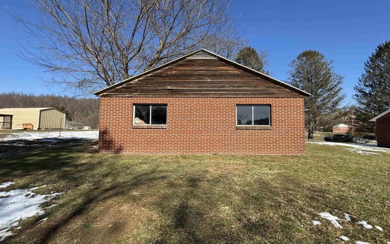 38 Koons Run Road, Fairmont, West Virginia 26554, 3 Bedrooms Bedrooms, 6 Rooms Rooms,1 BathroomBathrooms,Single Family Detached,For Sale,Koons Run,10163408 38 Koons Run Road, Fairmont, West Virginia 26554, 3 Bedrooms Bedrooms, 6 Rooms Rooms,1 BathroomBathrooms,Single Family Detached,For Sale,Koons Run,10163408