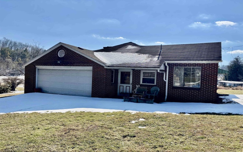 38 Koons Run Road, Fairmont, West Virginia 26554, 3 Bedrooms Bedrooms, 6 Rooms Rooms,1 BathroomBathrooms,Single Family Detached,For Sale,Koons Run,10163408 38 Koons Run Road, Fairmont, West Virginia 26554, 3 Bedrooms Bedrooms, 6 Rooms Rooms,1 BathroomBathrooms,Single Family Detached,For Sale,Koons Run,10163408