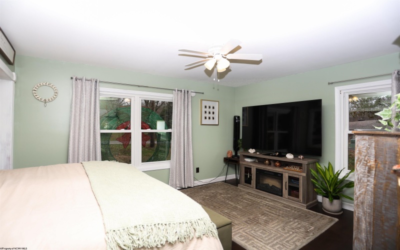 518 Hillcrest Circle, Bridgeport, West Virginia 26330, 3 Bedrooms Bedrooms, 7 Rooms Rooms,2 BathroomsBathrooms,Single Family Detached,For Sale,Hillcrest,10163409 518 Hillcrest Circle, Bridgeport, West Virginia 26330, 3 Bedrooms Bedrooms, 7 Rooms Rooms,2 BathroomsBathrooms,Single Family Detached,For Sale,Hillcrest,10163409