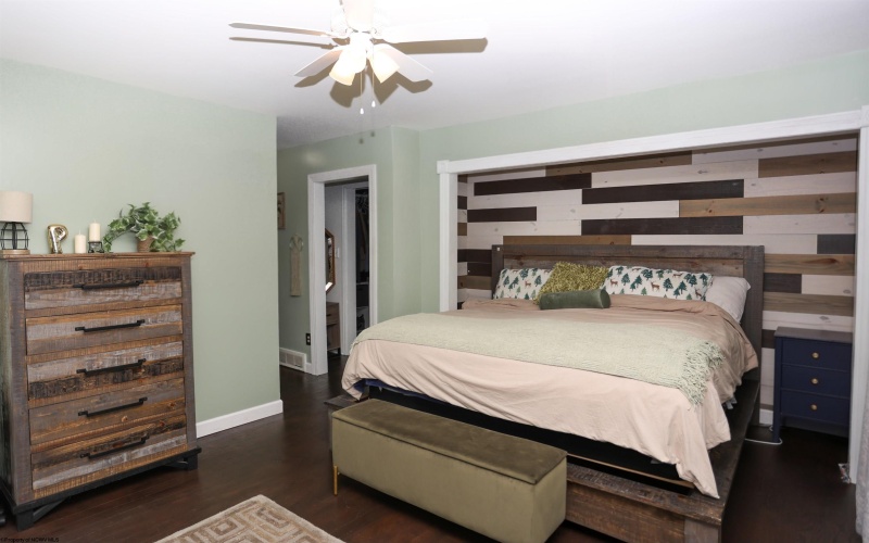 518 Hillcrest Circle, Bridgeport, West Virginia 26330, 3 Bedrooms Bedrooms, 7 Rooms Rooms,2 BathroomsBathrooms,Single Family Detached,For Sale,Hillcrest,10163409 518 Hillcrest Circle, Bridgeport, West Virginia 26330, 3 Bedrooms Bedrooms, 7 Rooms Rooms,2 BathroomsBathrooms,Single Family Detached,For Sale,Hillcrest,10163409